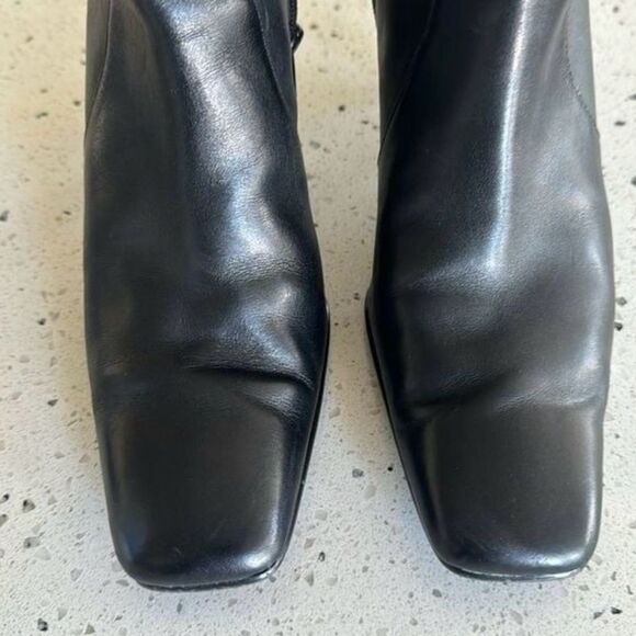 Karen Scott Teddi Black Leather Heeled Ankle
Boots Square Toe Side Zip Size 7.5M - Picture 5 of 9